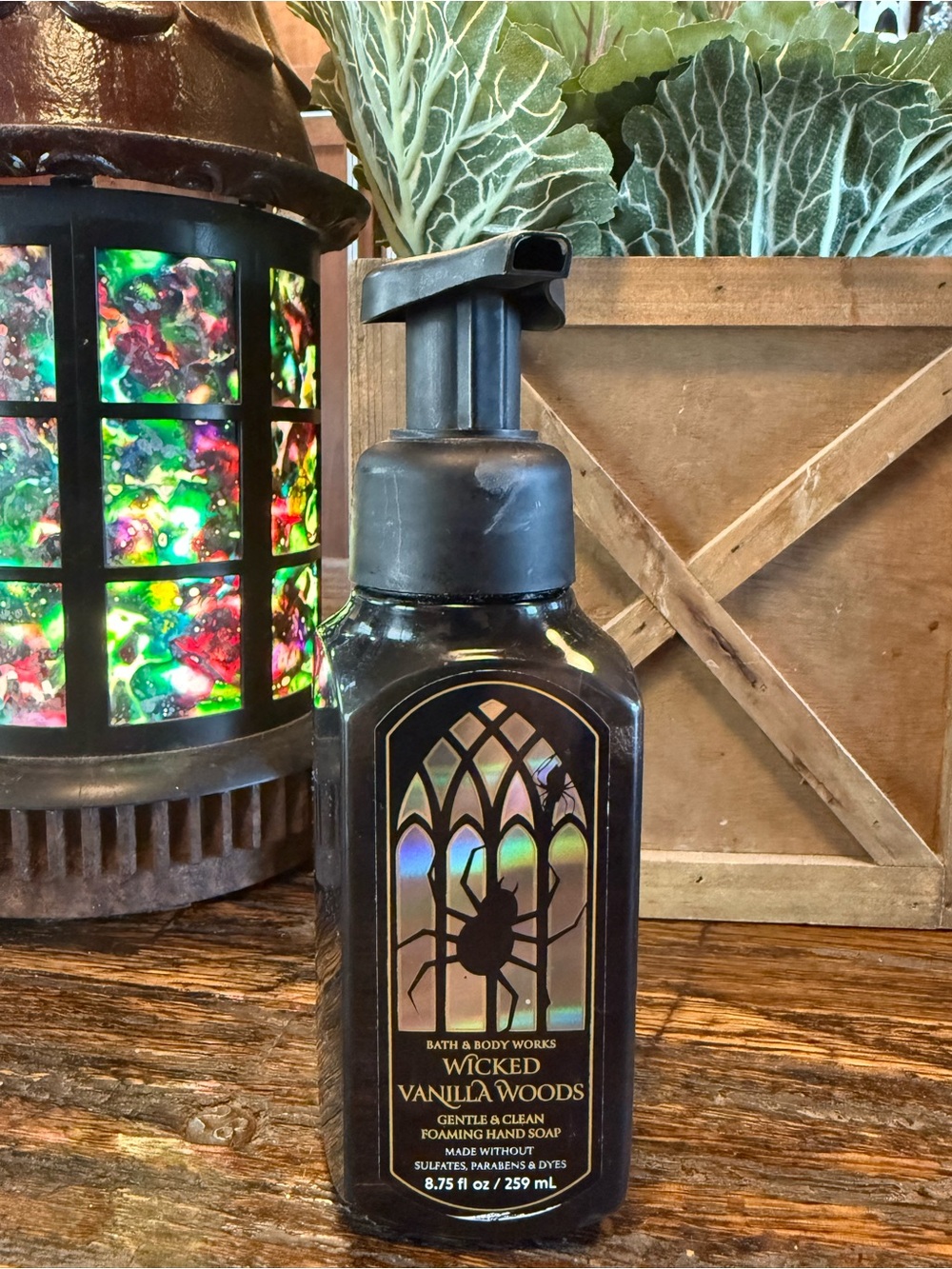 Bath & Body Works Spider Foaming Hand Soap with Holographic Label Halloween